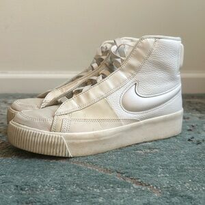 Women's Nike Blazer Mid Victory Shoes